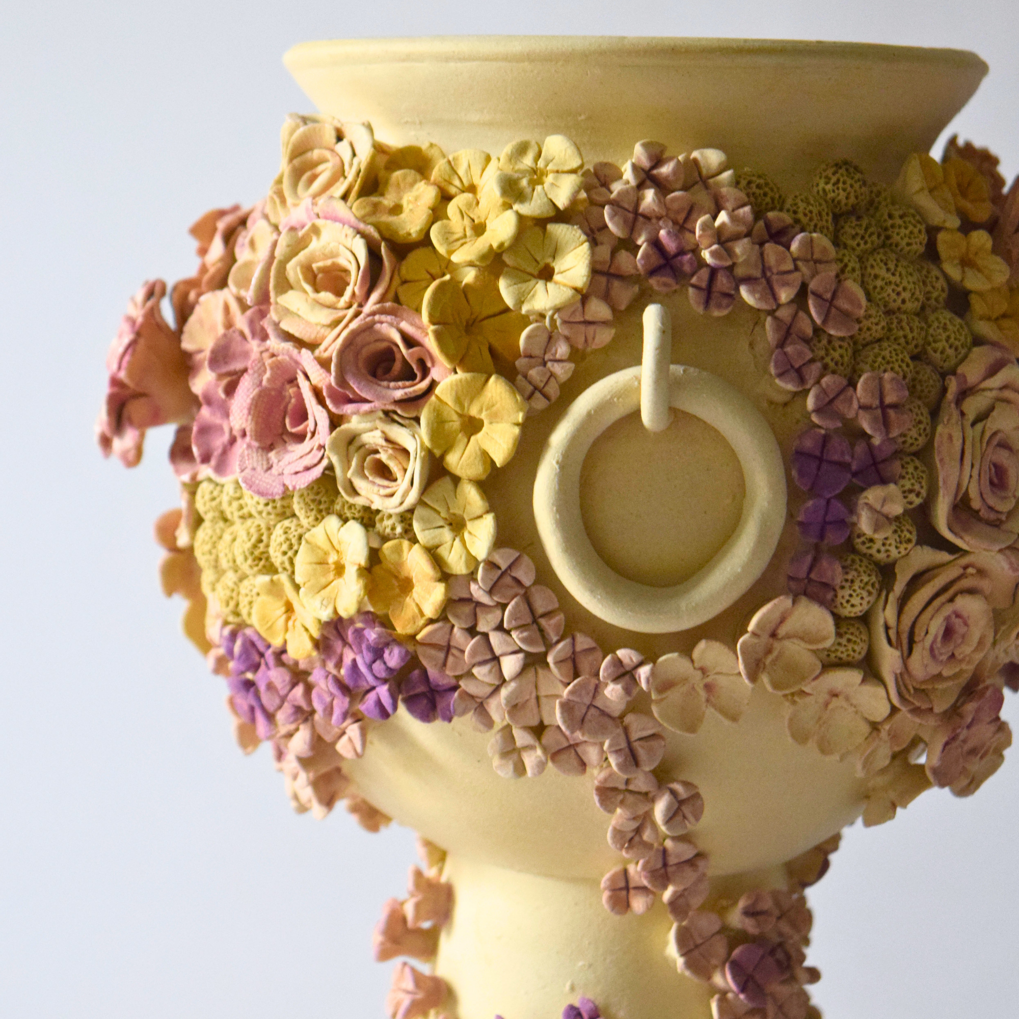 Corn, Wendy - Flower urn vase on stand 03