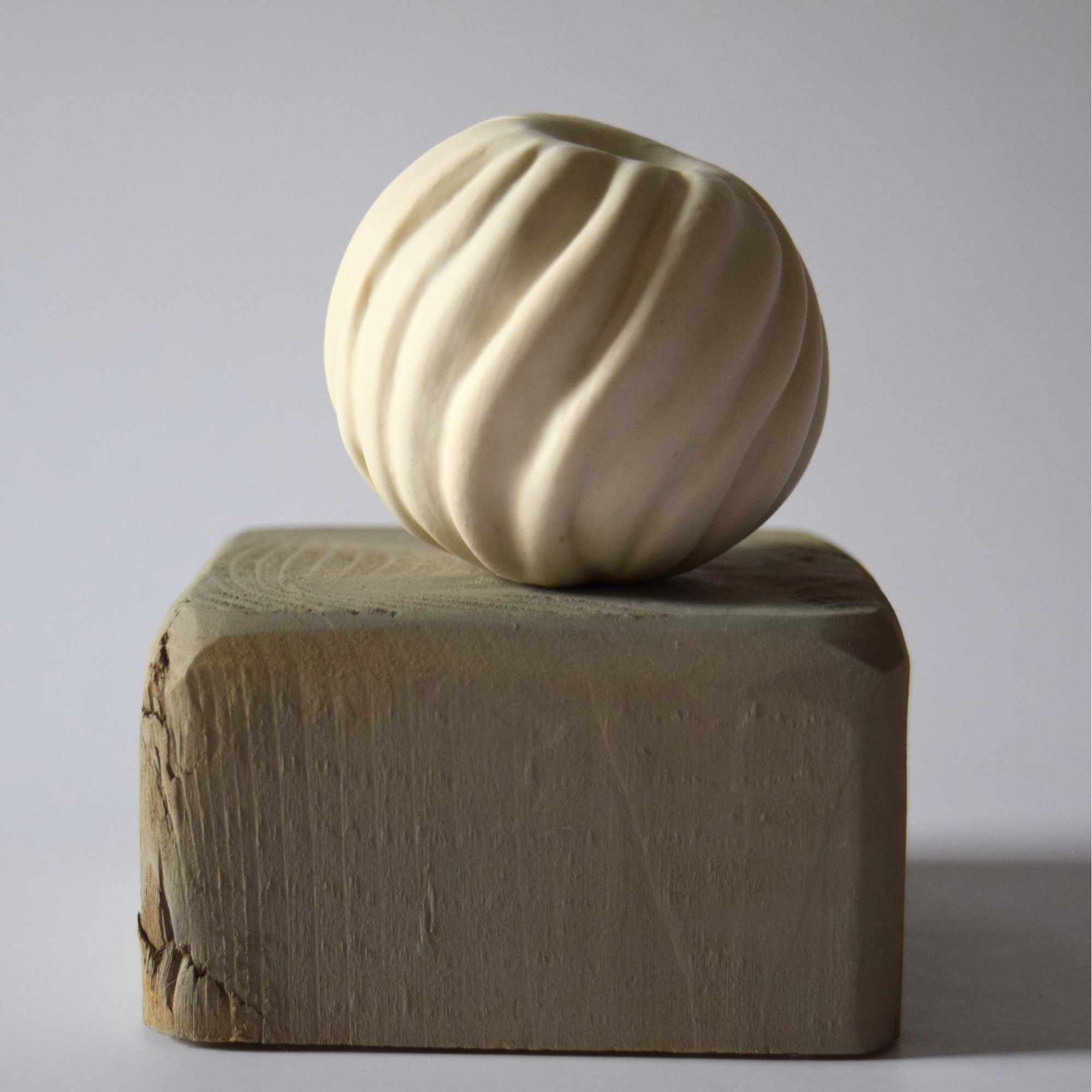 Berzi, Anaïs - Apple 06