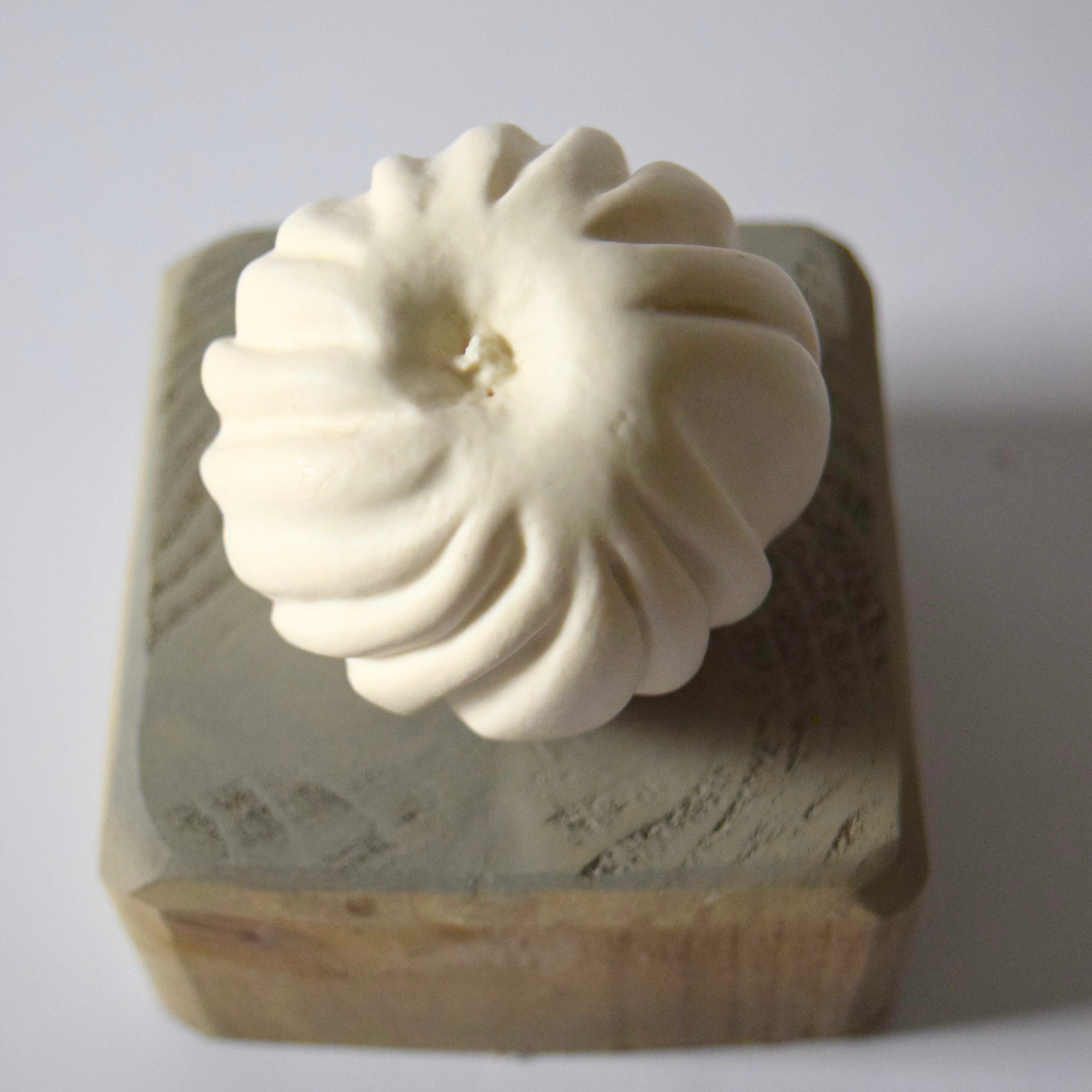 Berzi, Anaïs - Apple 06