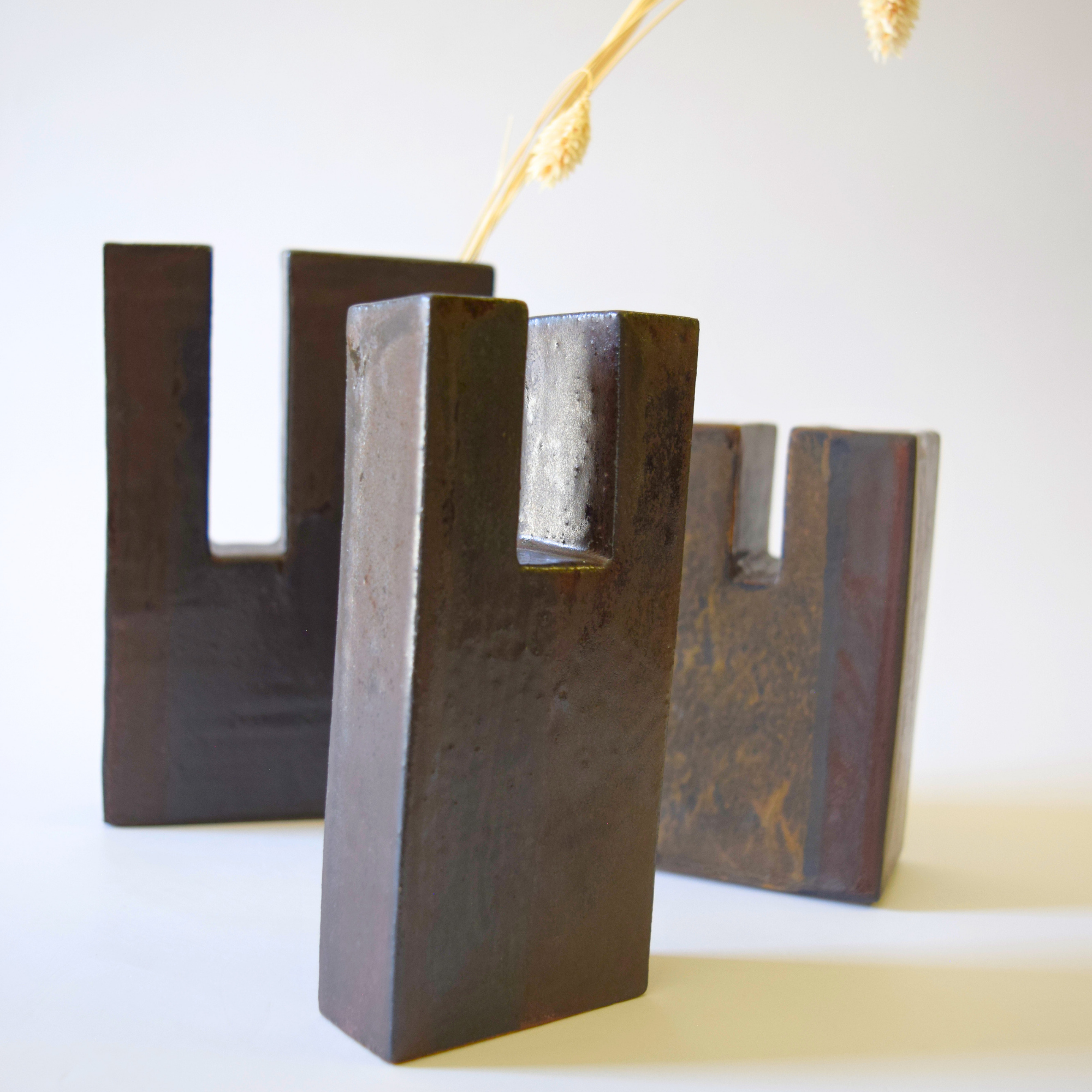 Griffin, Margaret - Geometric rectangular dual neck vase 01
