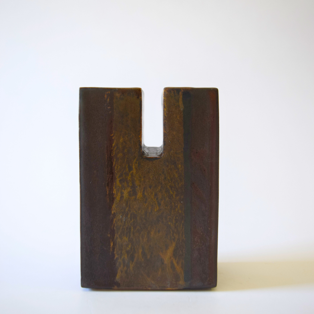 Griffin, Margaret - Geometric rectangular dual neck vase 03
