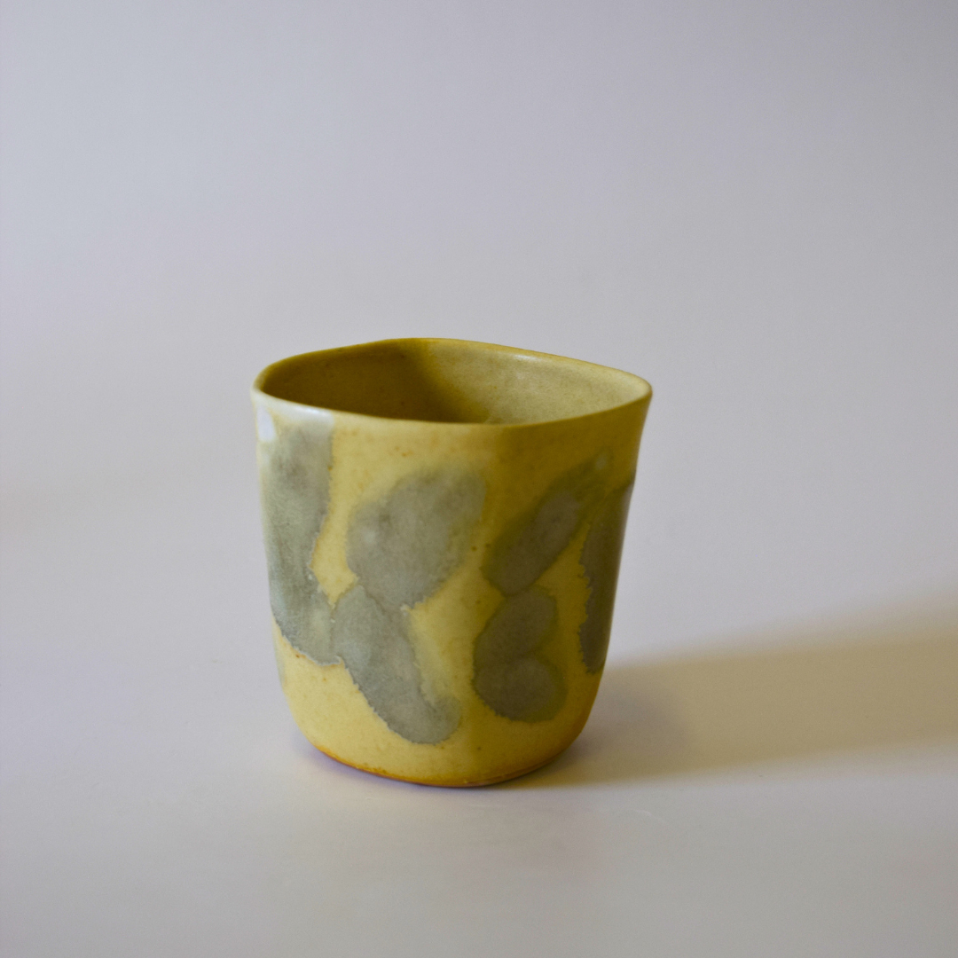 Lanken, Lily - Oblong cast cup 01