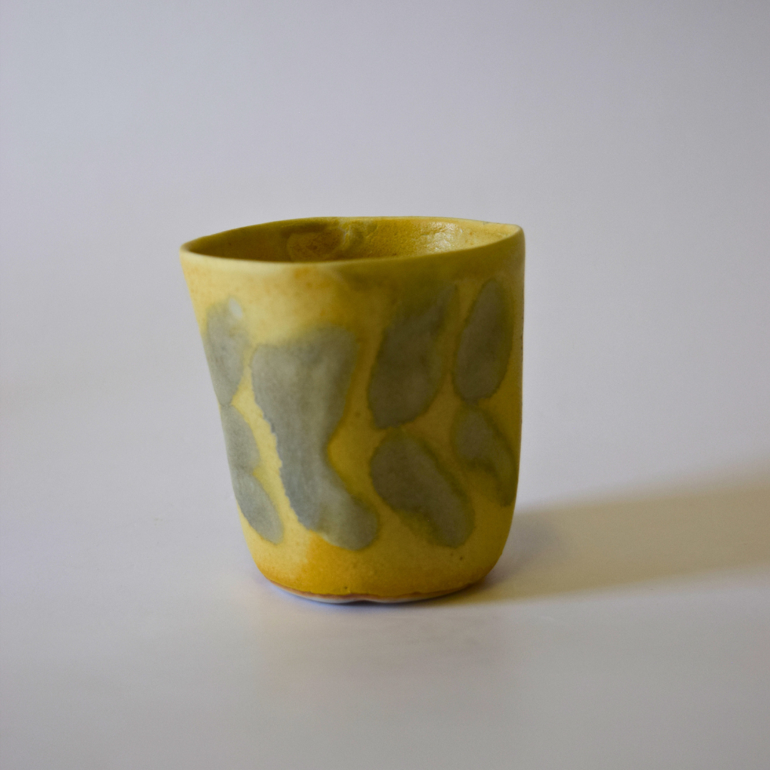 Lanken, Lily - Oblong cast cup 01