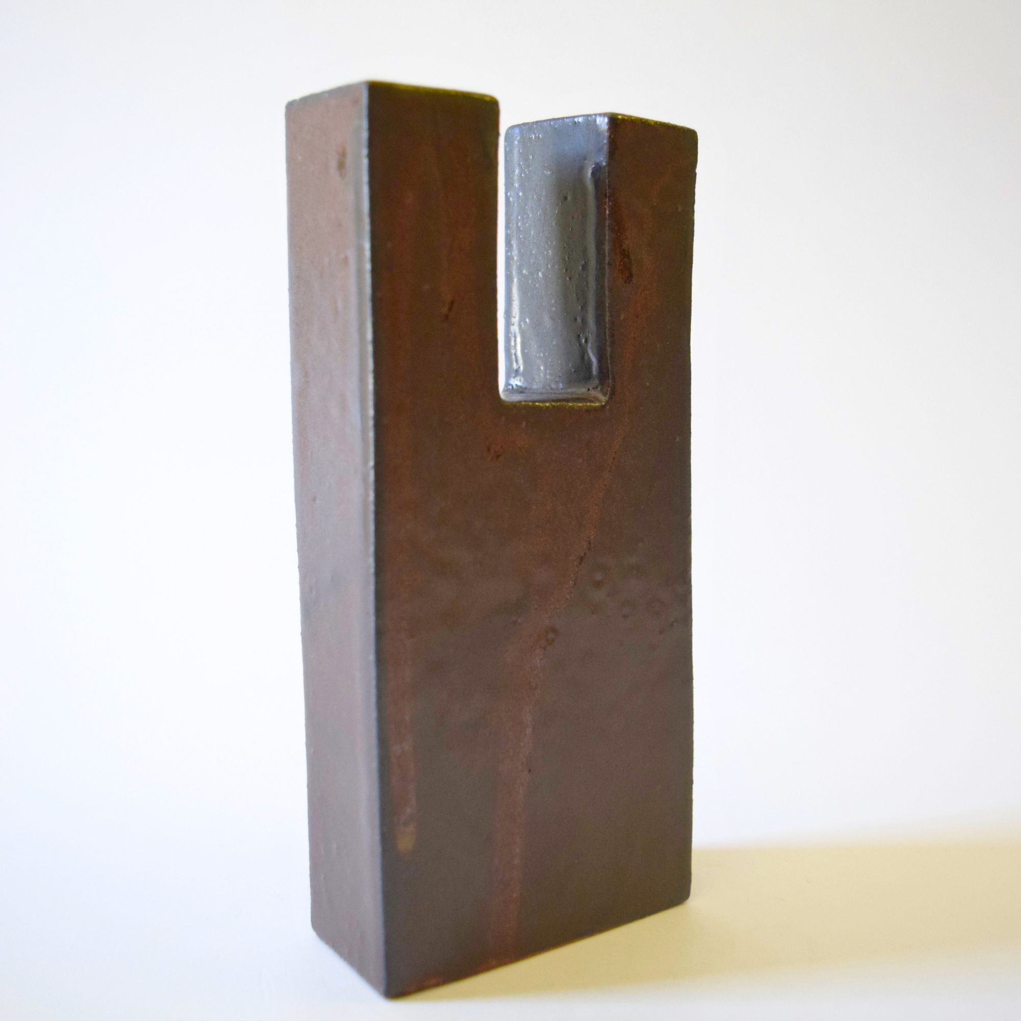Griffin, Margaret - Geometric rectangular dual neck vase 02