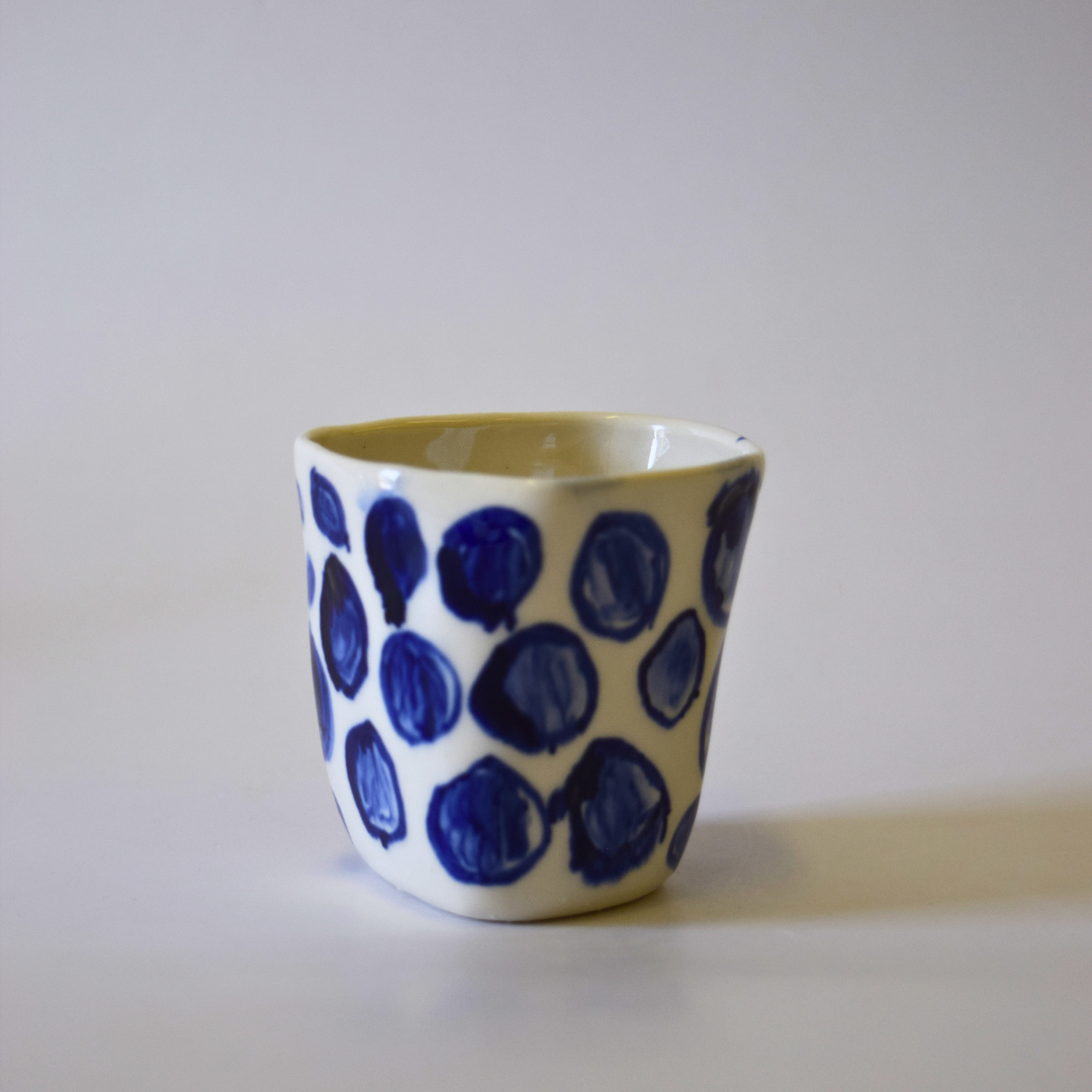 Lanken, Lily - Oblong cast cup 02