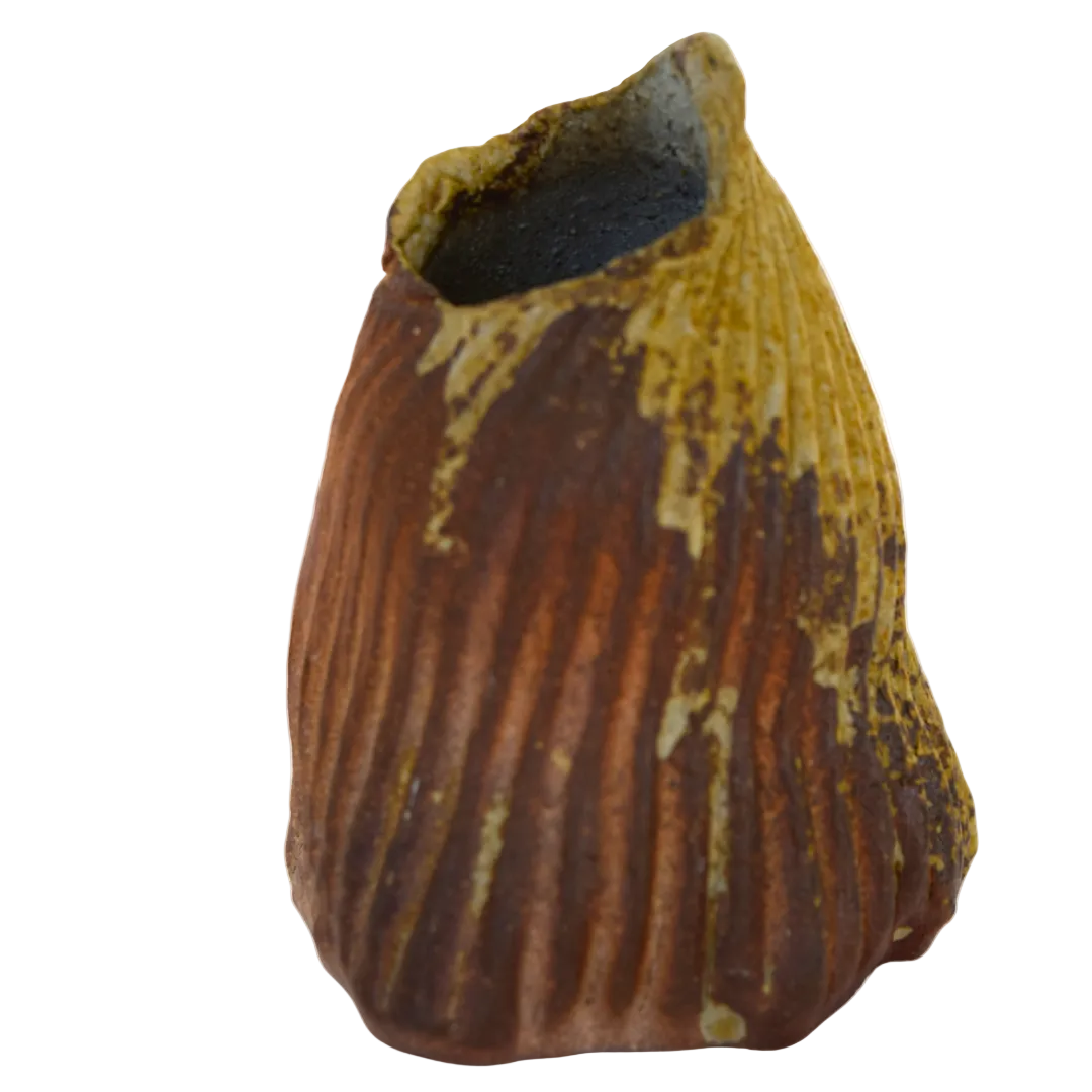 Griffin, Margaret – Petit vase cannelé / Small fluted vase