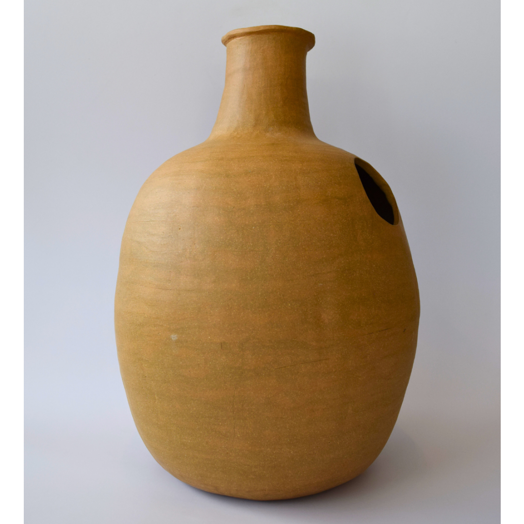Heravi, Saba - Moon Jar 02