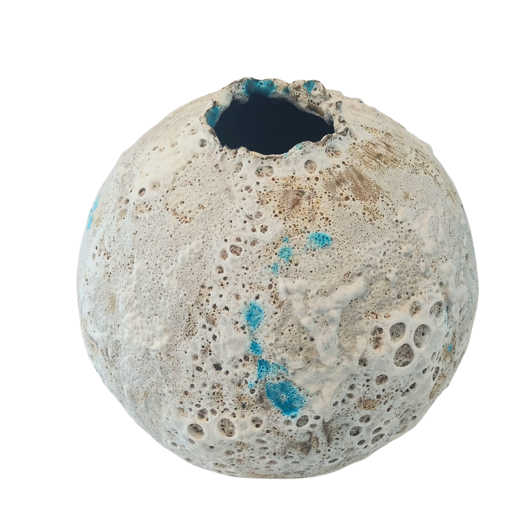 De Jordy, Pauline - Moon Jar PdJ 01