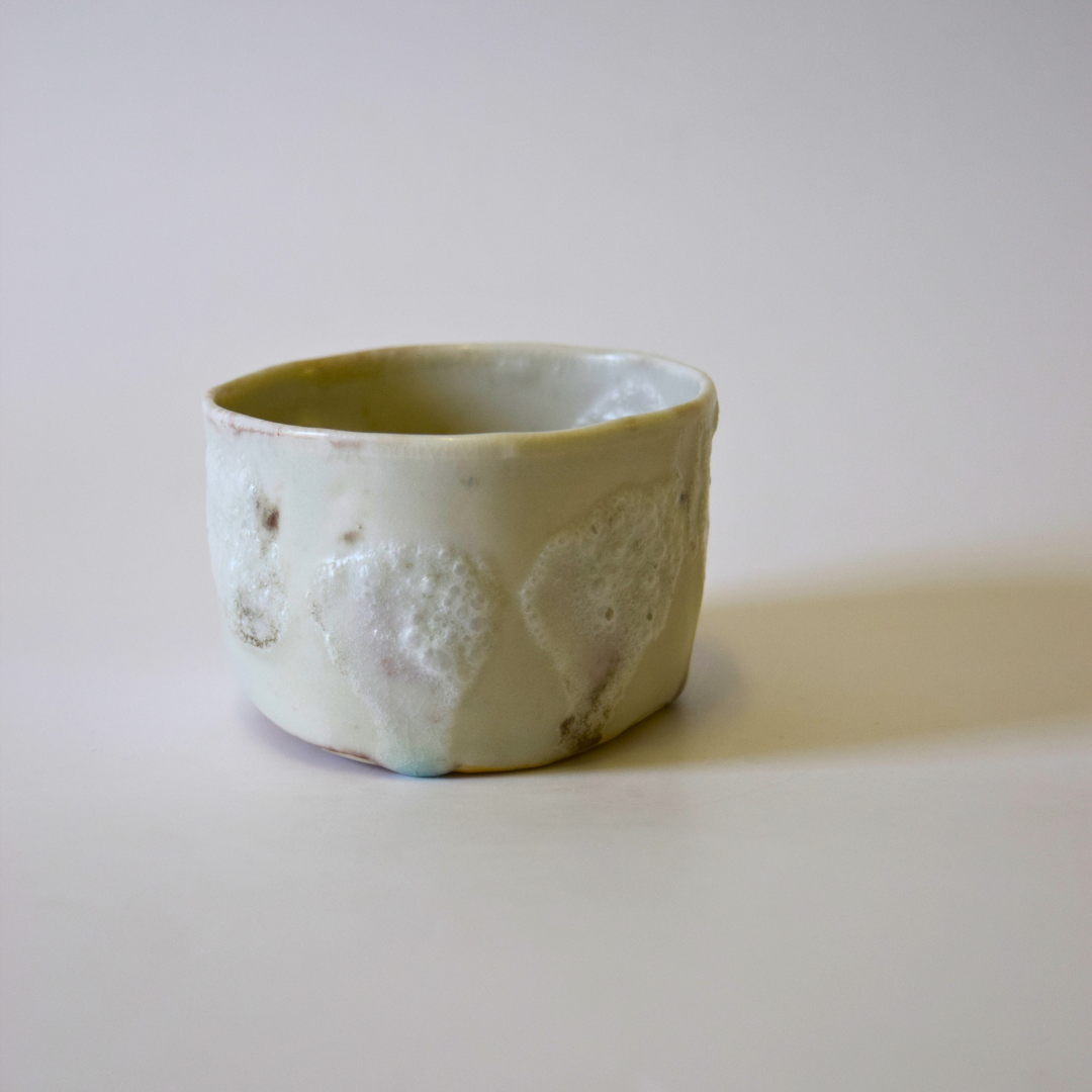 Lanken, Lily - Round cast cup 01
