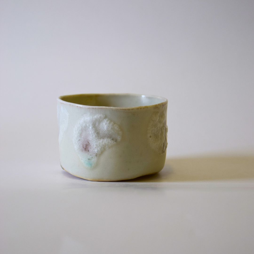 Lanken, Lily - Round cast cup 01