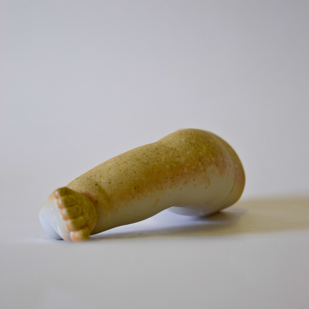 Lanken, Lily - Small doll leg