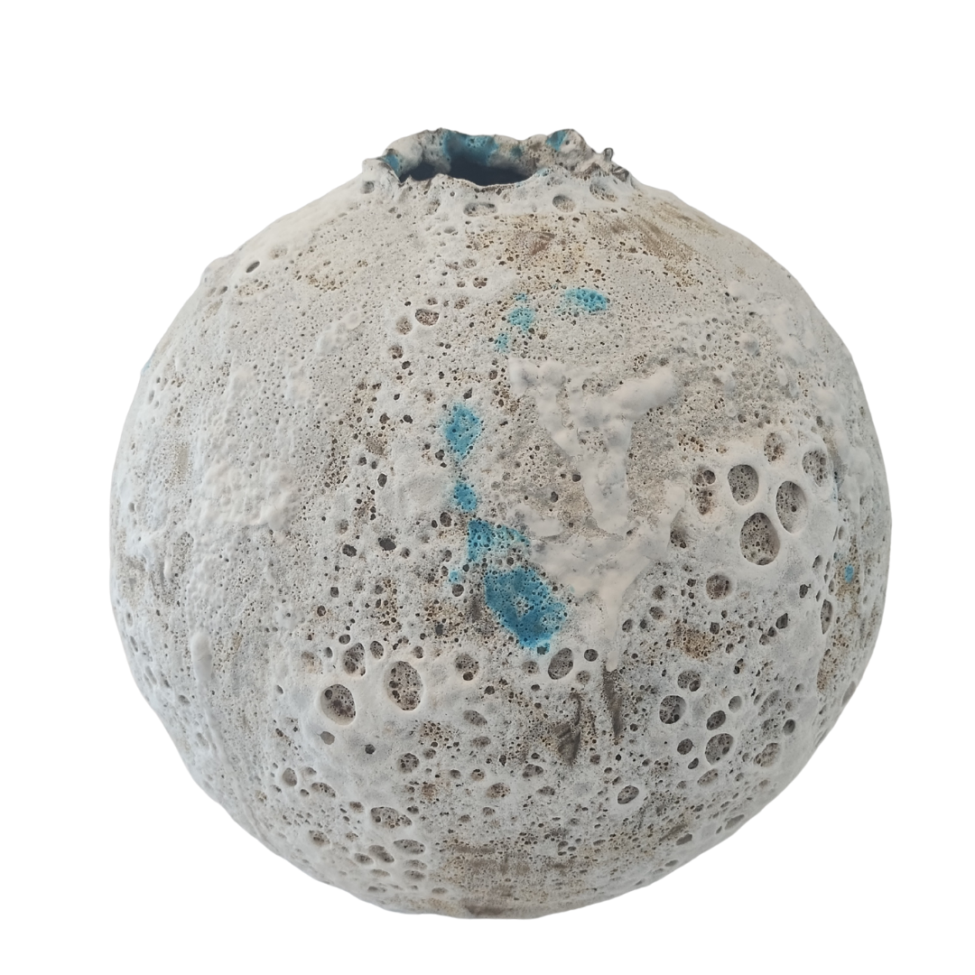 De Jordy, Pauline - Moon Jar PdJ 01