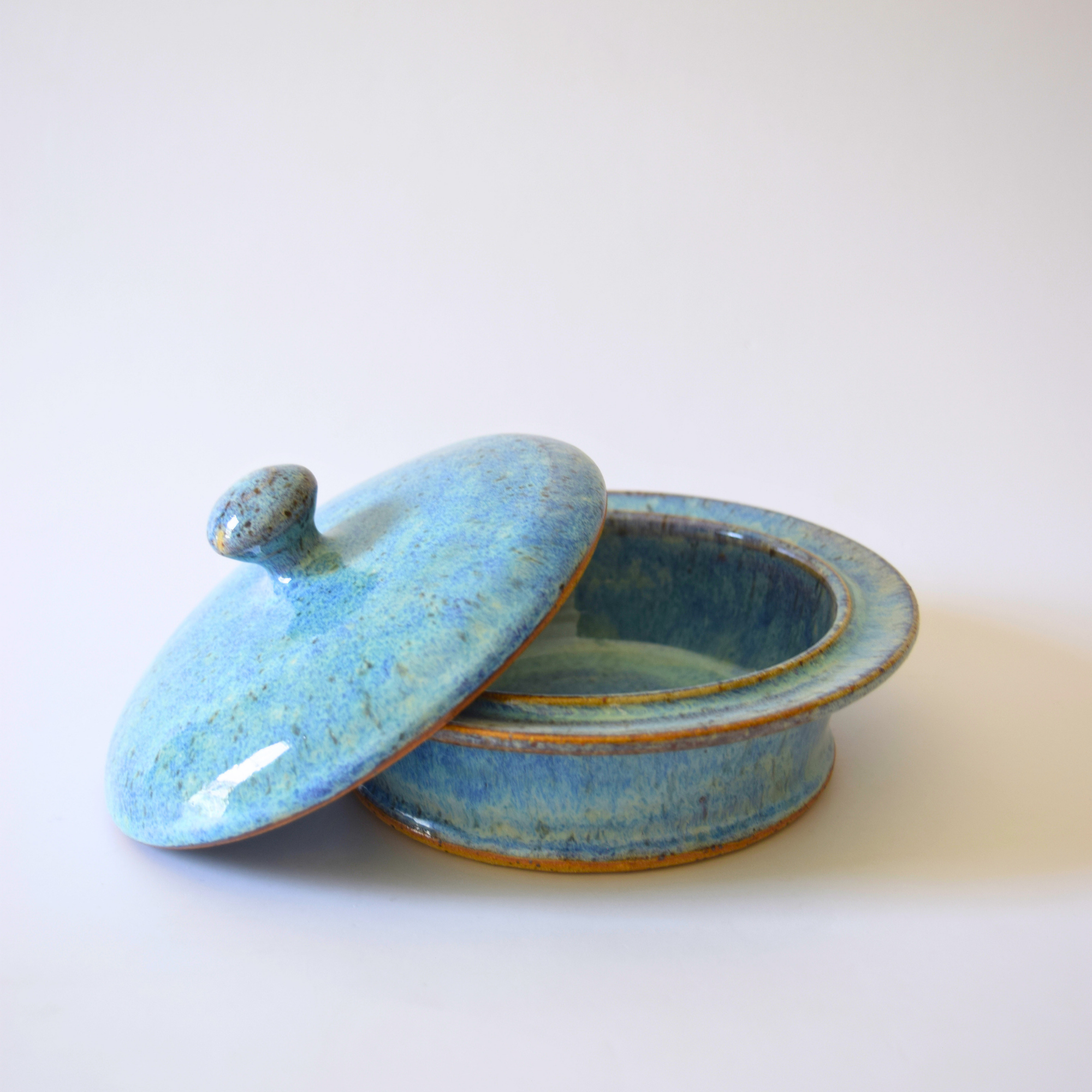 Ciup, Eric - Butter dish 03