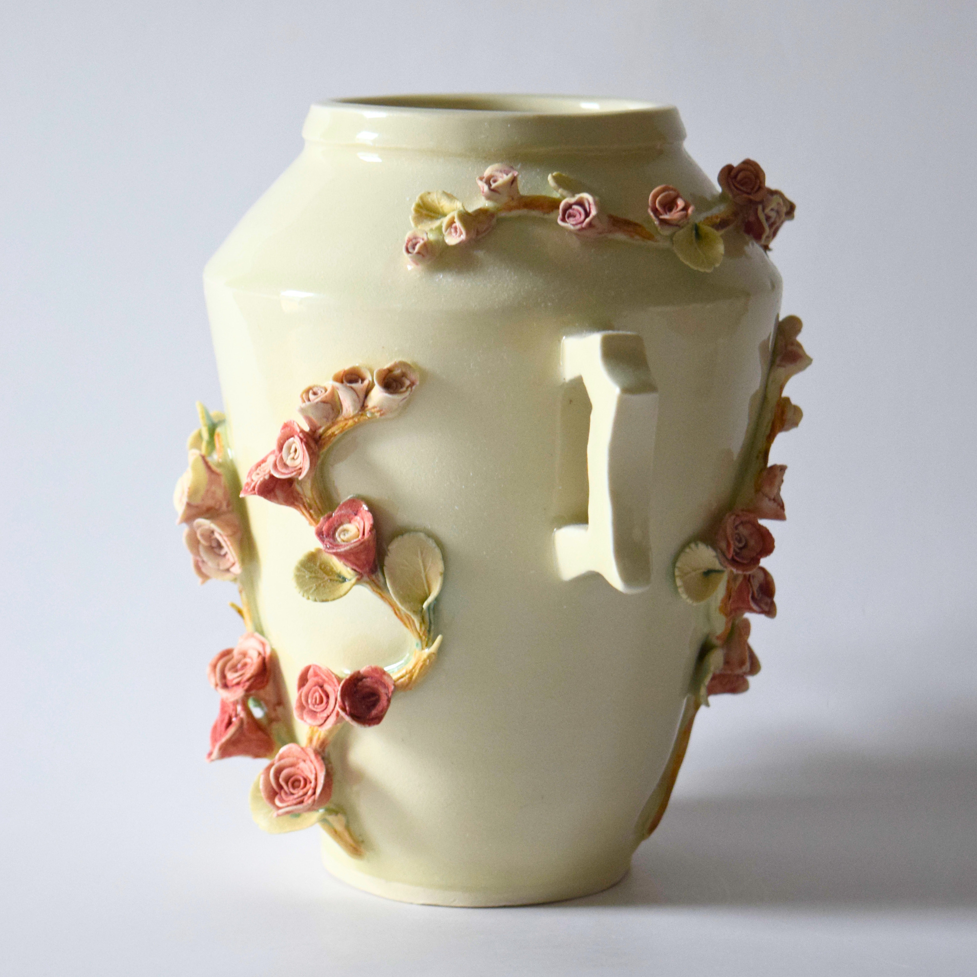Corn, Wendy - Vase with roses and handles