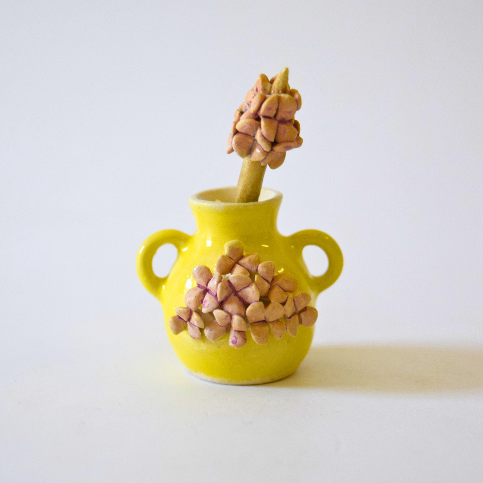 Corn, Wendy - Vase (mini) 13