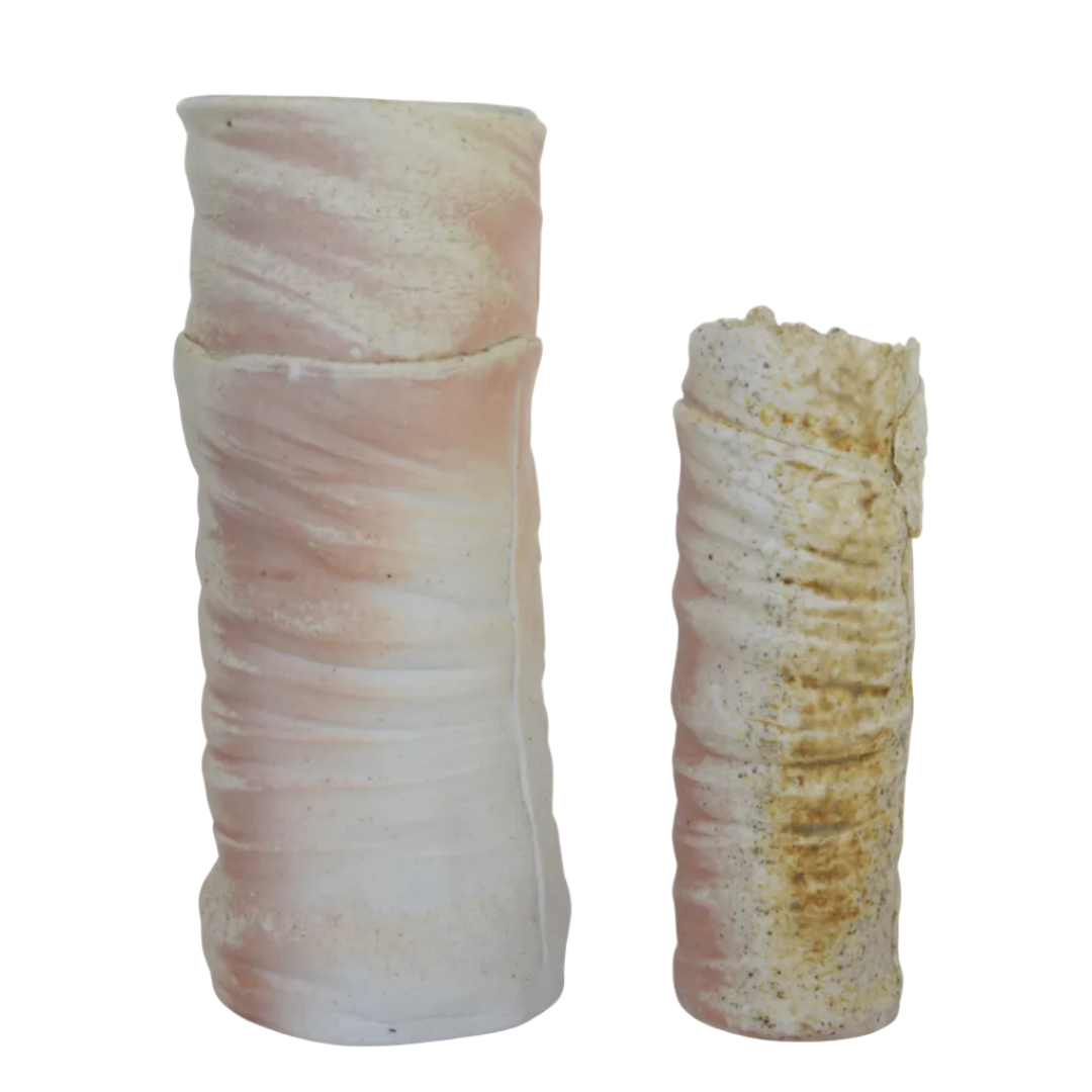 Griffin, Margaret – PAIRE de cylindres en plaque ondulée non émaillés / PAIR of unglazed rippled slab cylinders