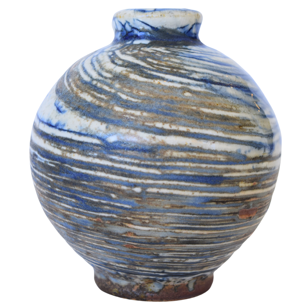 Goddard, Don - Stoneware Vase/Vase en gres 20