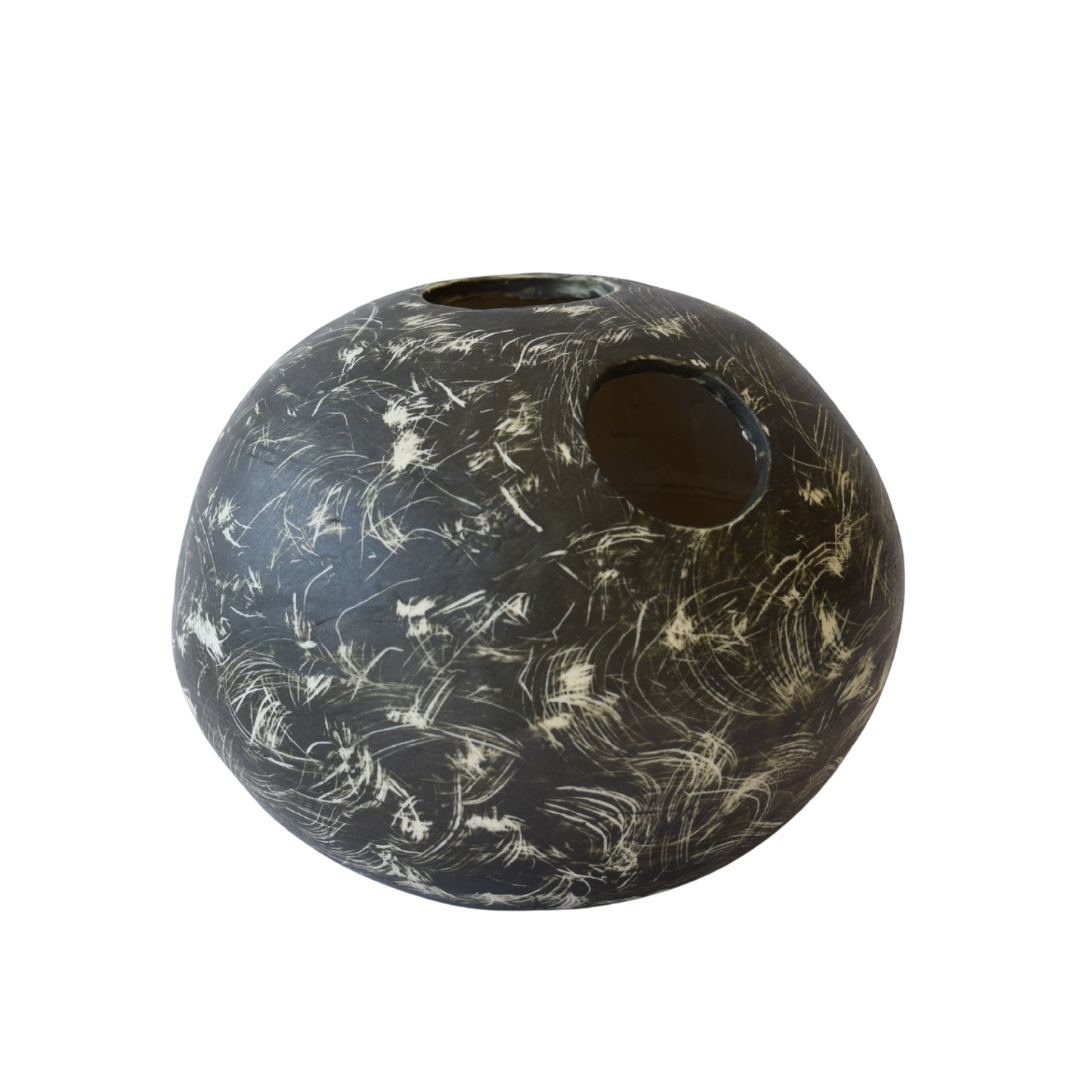 Heravi, Saba - Moon Jar 10