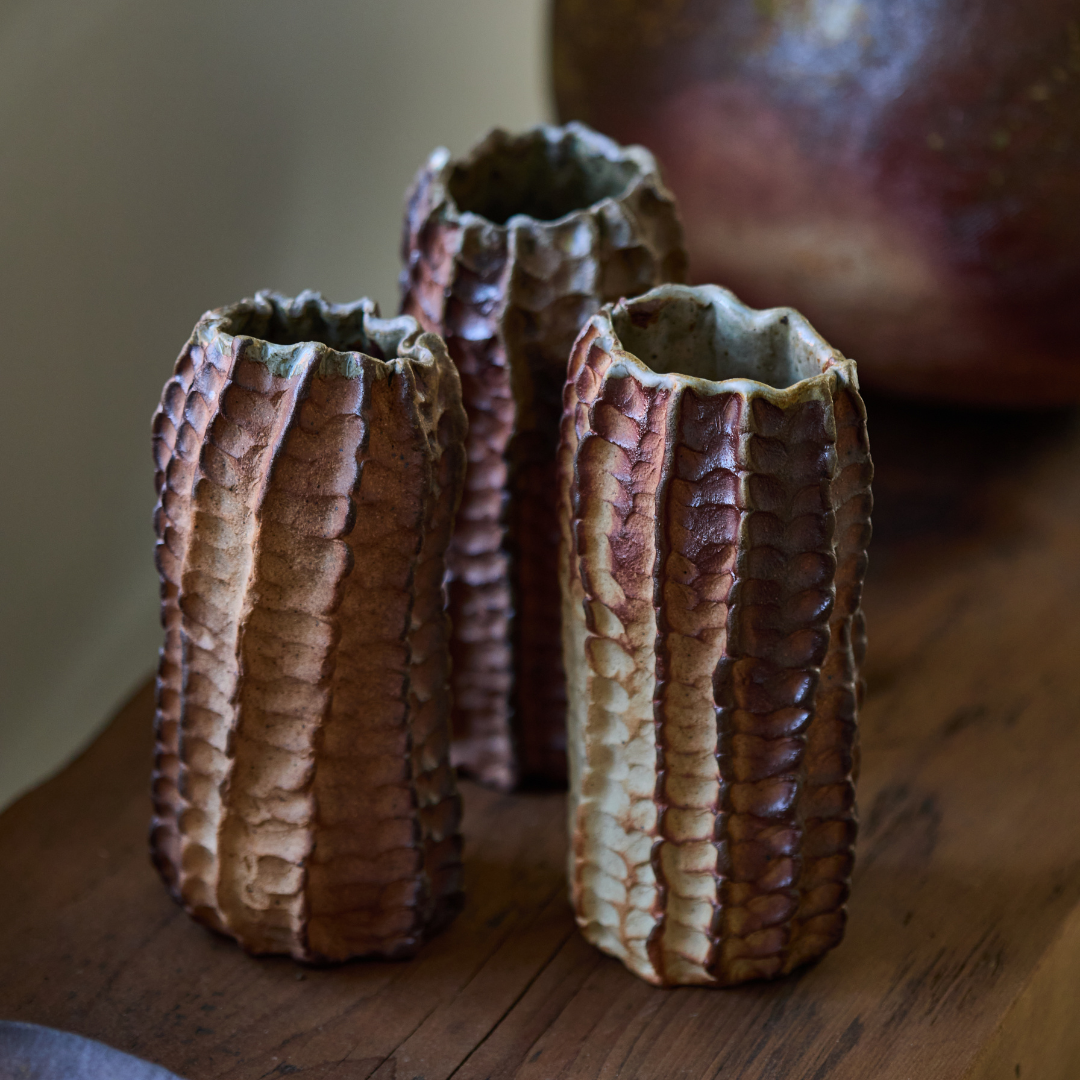 Hutchinson, Robin - #11 Pinched vase