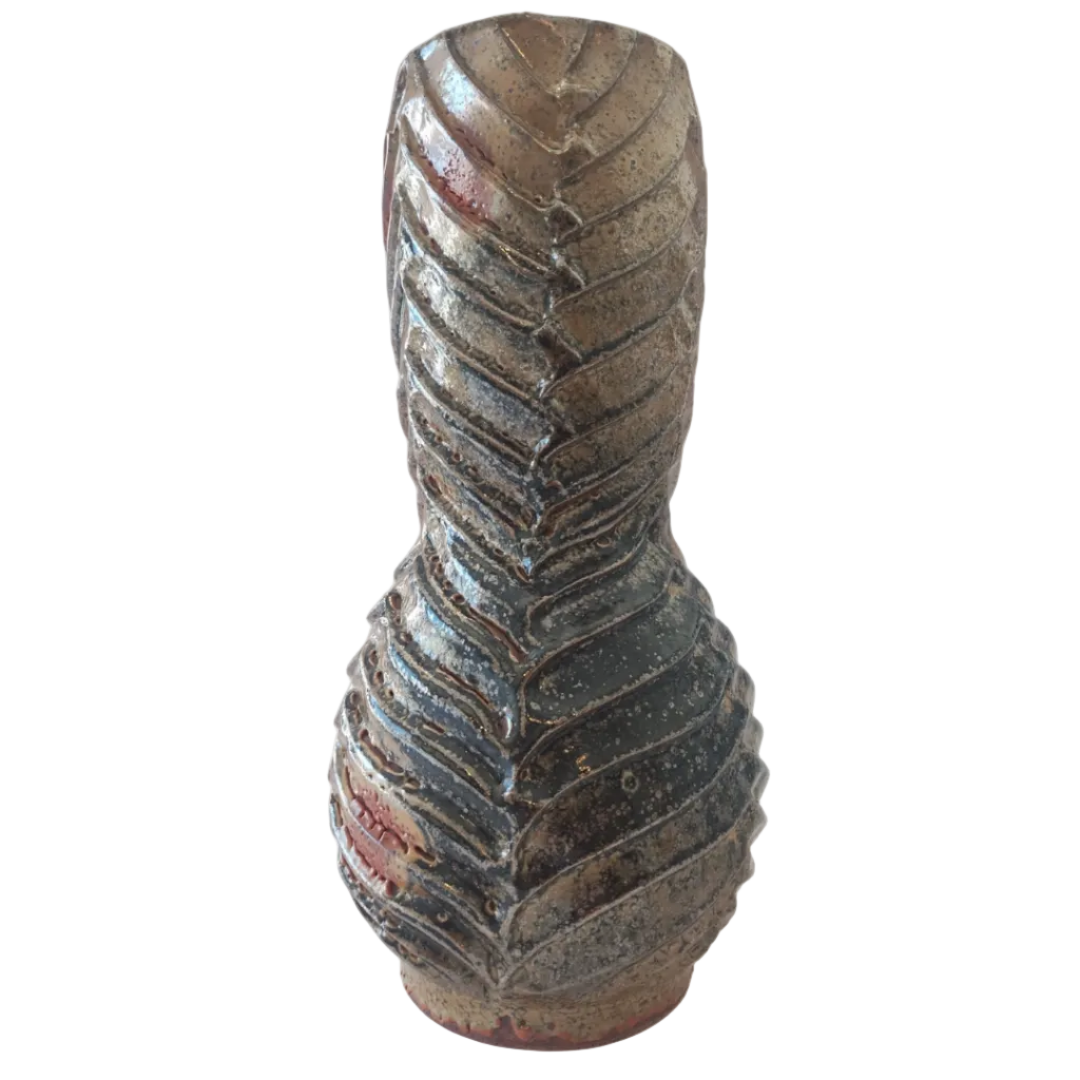 Goddard, Don - Scultped vase stoneware