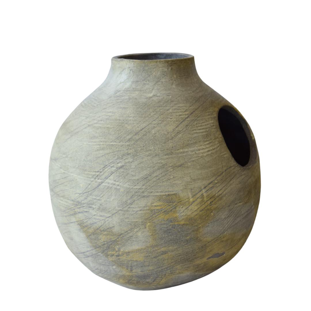 Heravi, Saba - Moon Jar 06