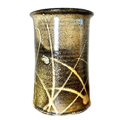 Ciup, Eric - Bottle holder