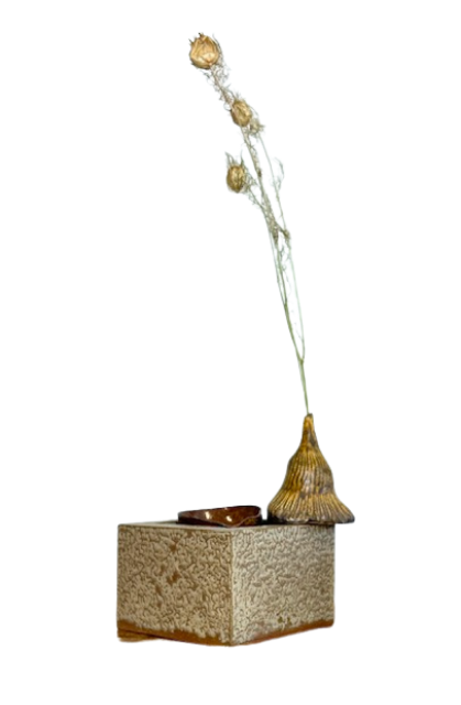 Griffin, Margaret - Bud vase