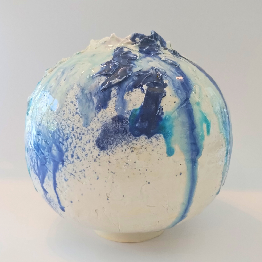 De Jordy, Pauline - Moon Jar PdJ 03