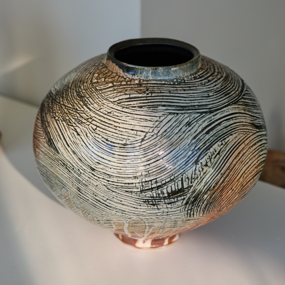 Goddard, Don - Stoneware Vase/Vase en gres 02
