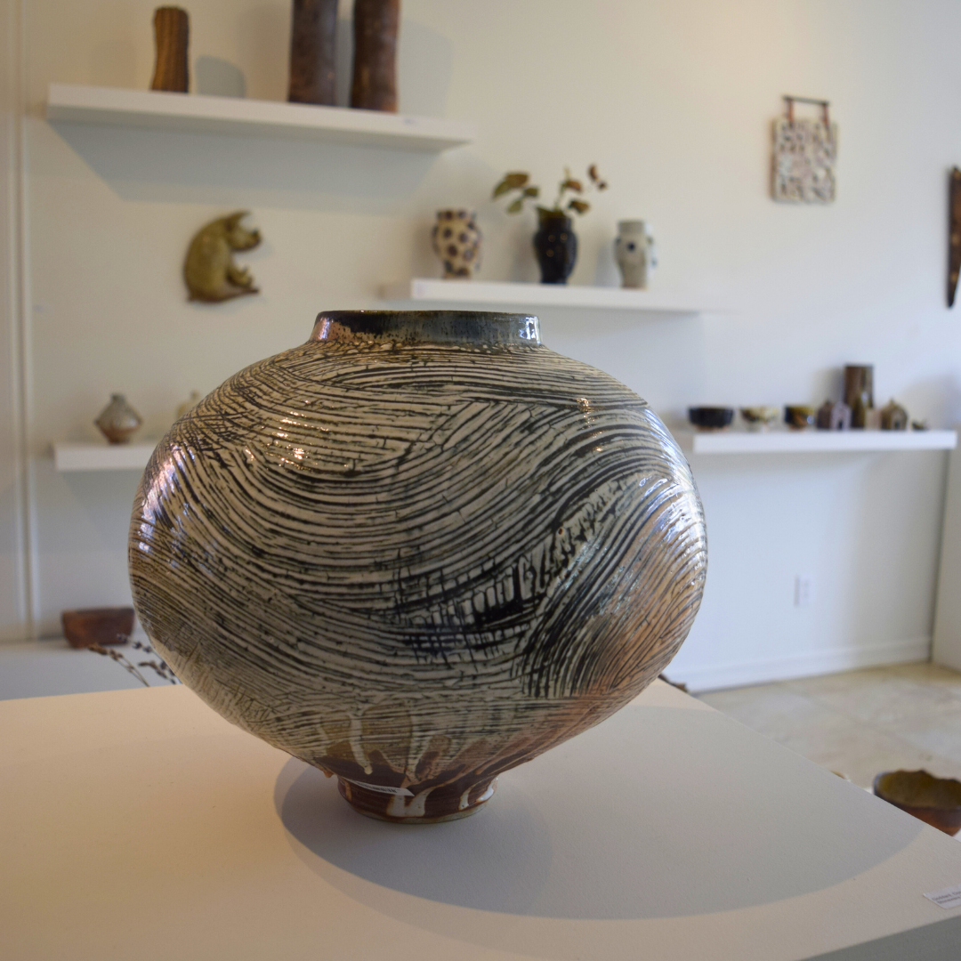 Goddard, Don - Stoneware Vase/Vase en gres 02