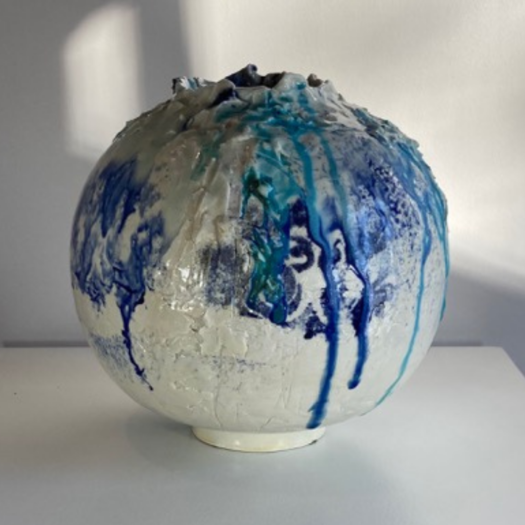 De Jordy, Pauline - Moon Jar PdJ 03