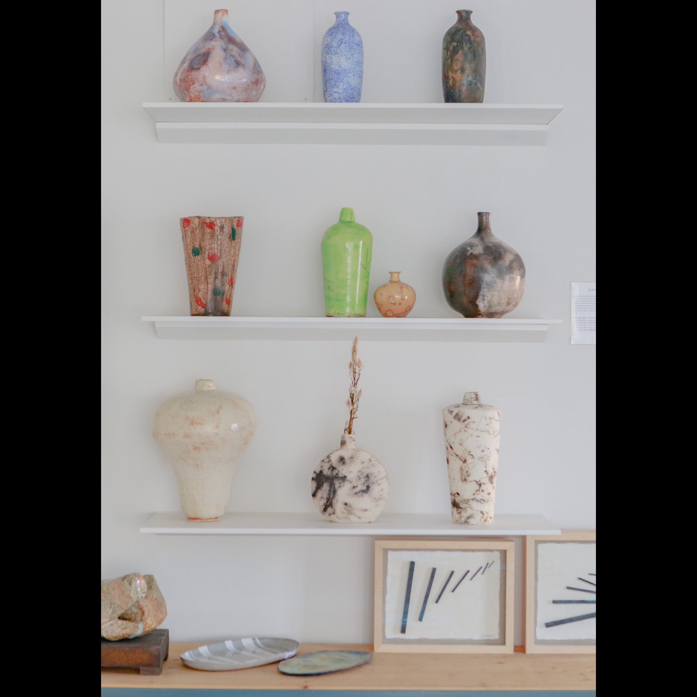 Davidson, John - Vase 203
