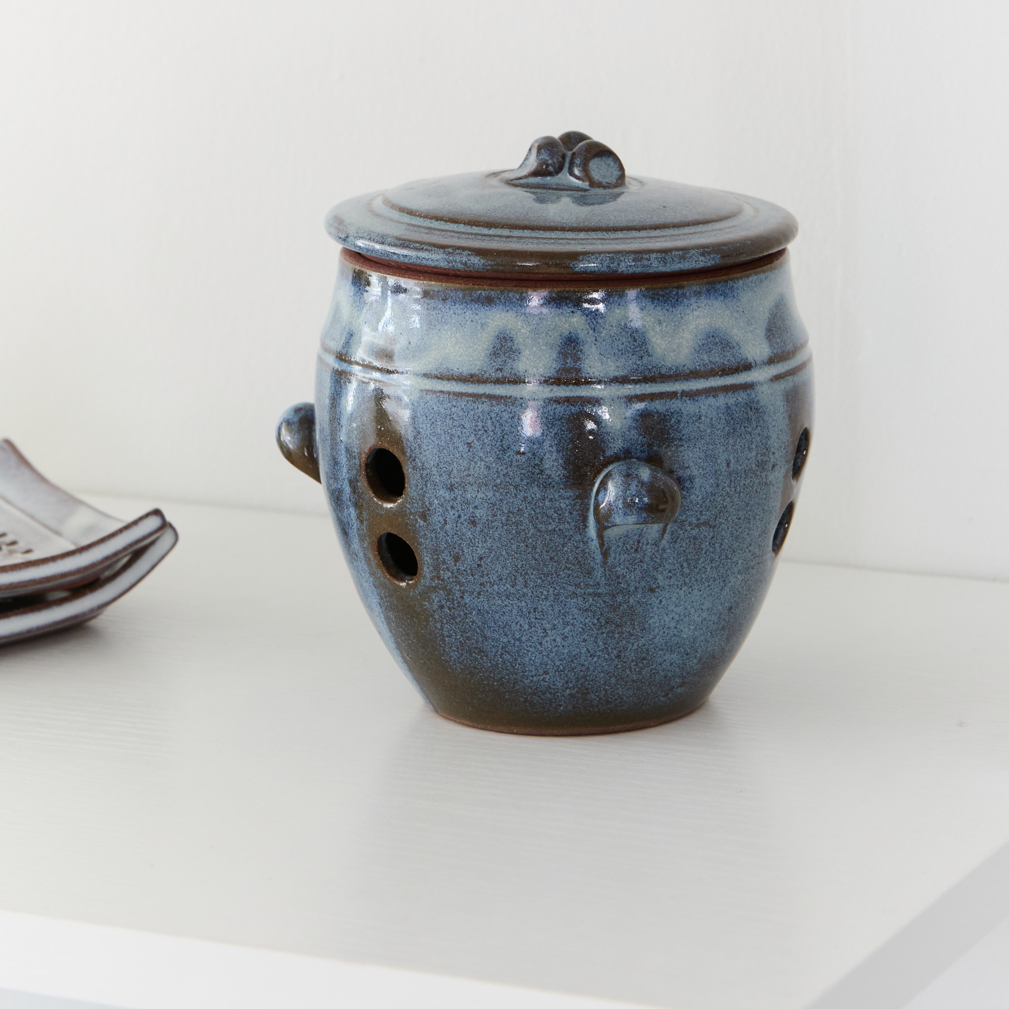 Caplan, Sheila - Garlic jar 15156