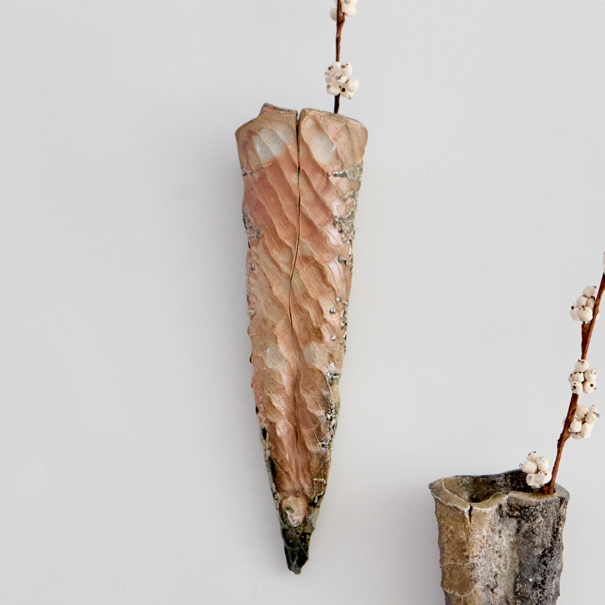 Goddard, Don - Wall vase 02