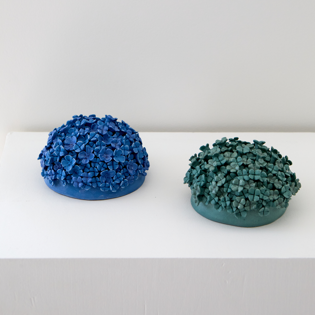 Corn, Wendy - Wallflower, s 02