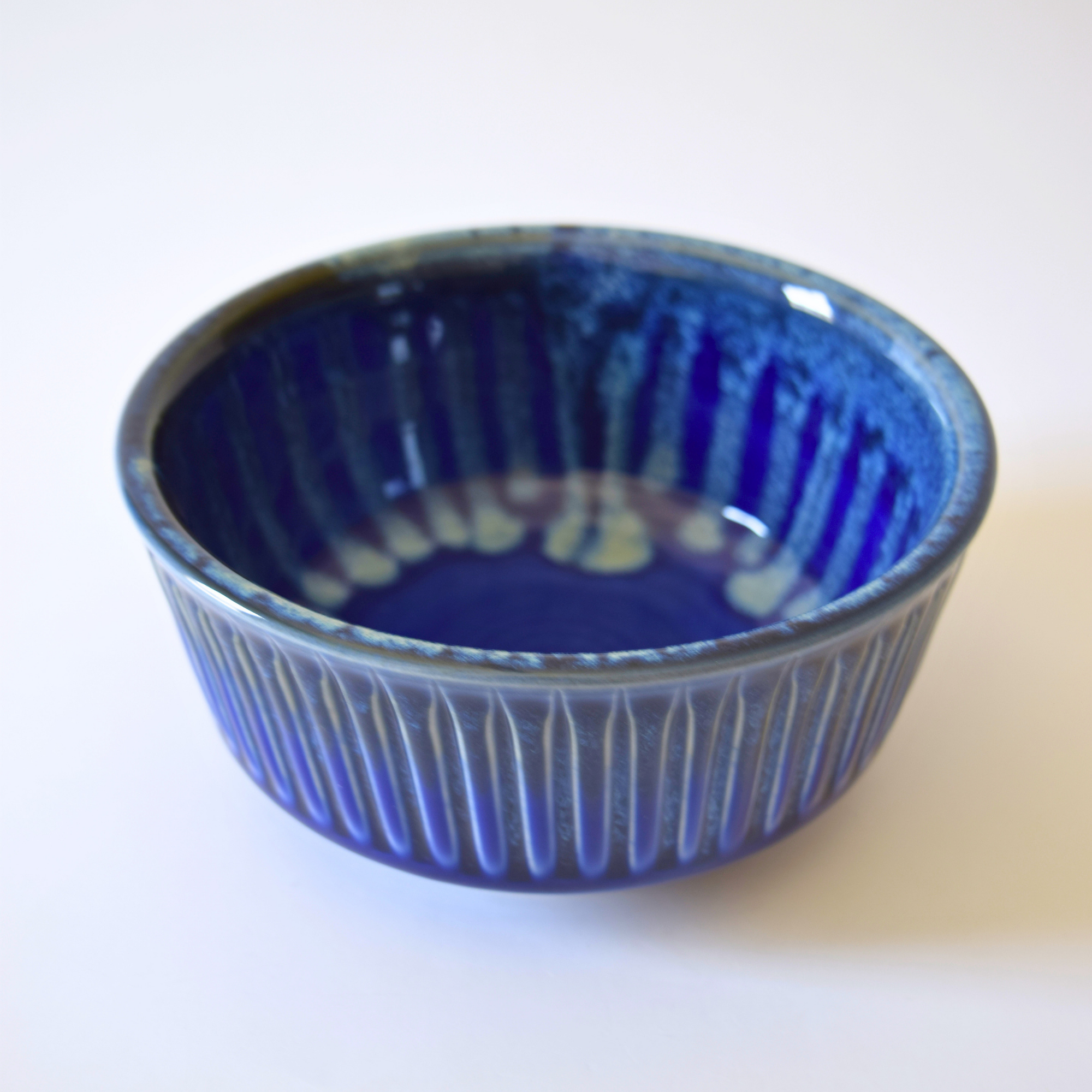 Alemian, Ashod - Fluted Bowl (blue)